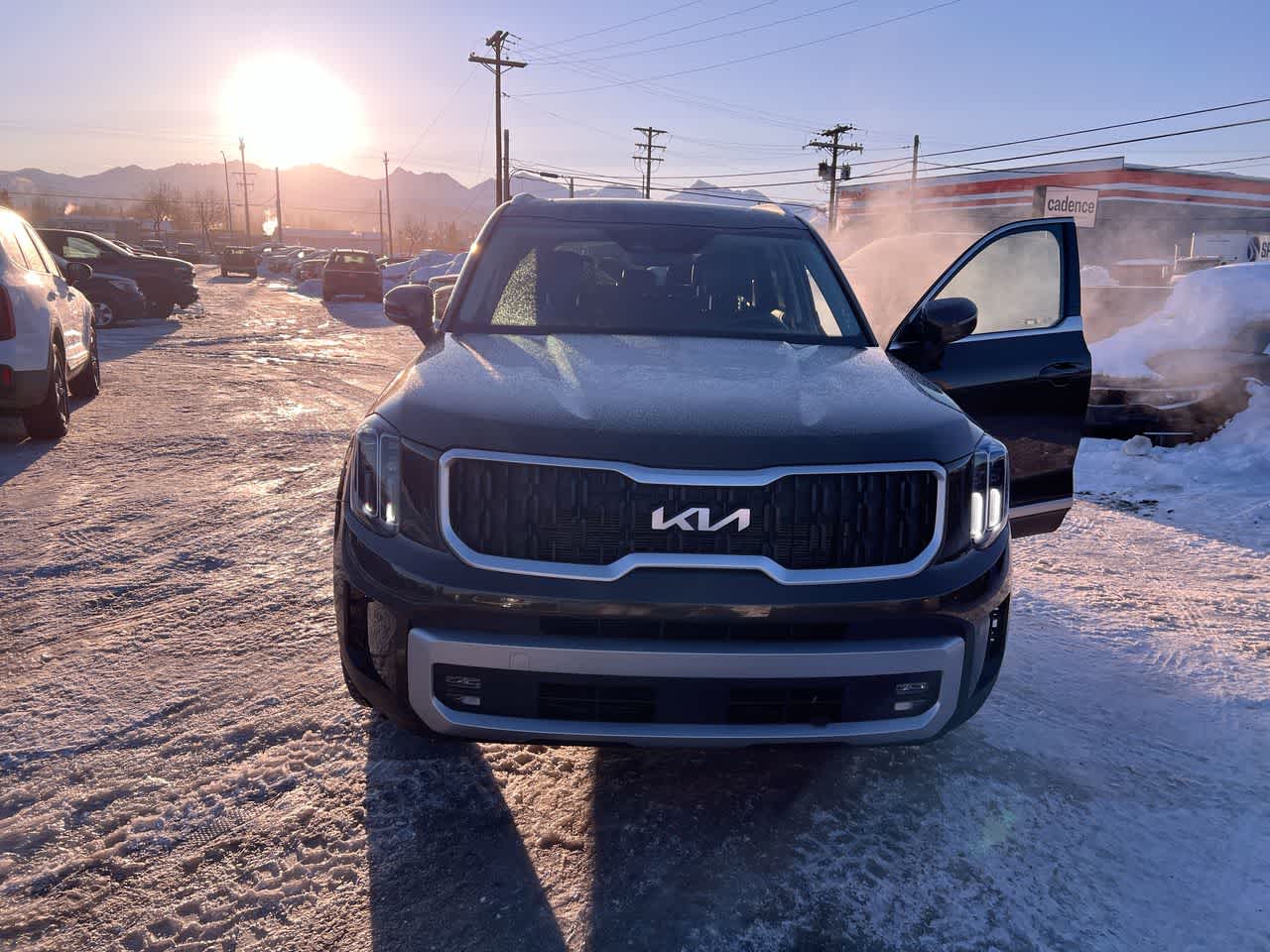 Thumbnail: 2023 Kia Telluride - 29