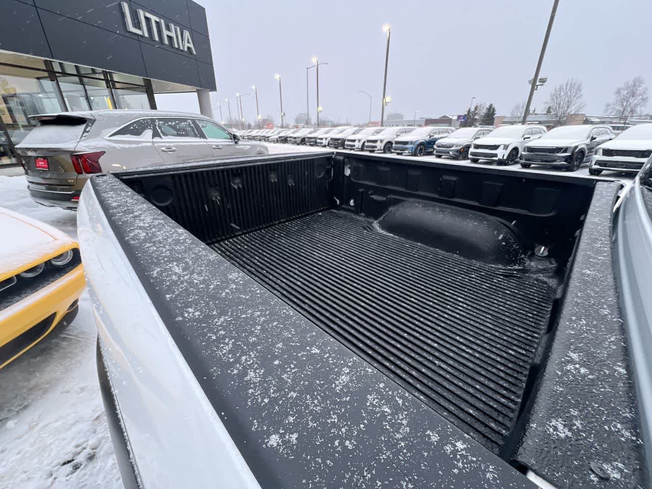 Thumbnail: 2024 RAM 1500 Classic - 25