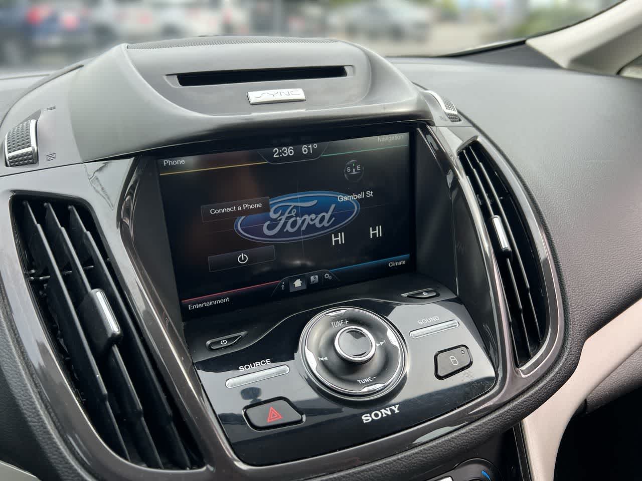 2015 Ford C-Max Energi SEL 16