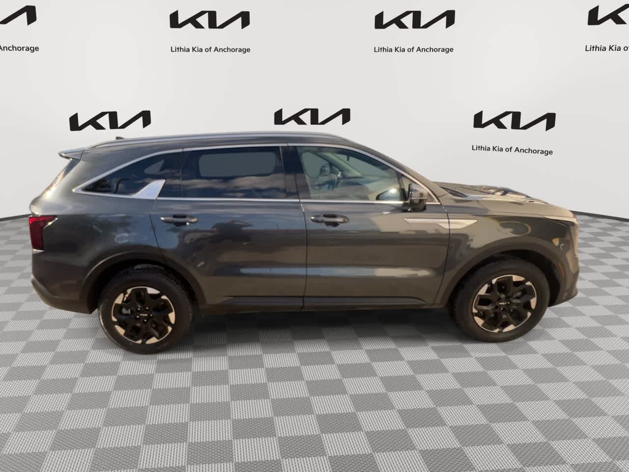 Thumbnail: 2025 Kia Sorento - 9