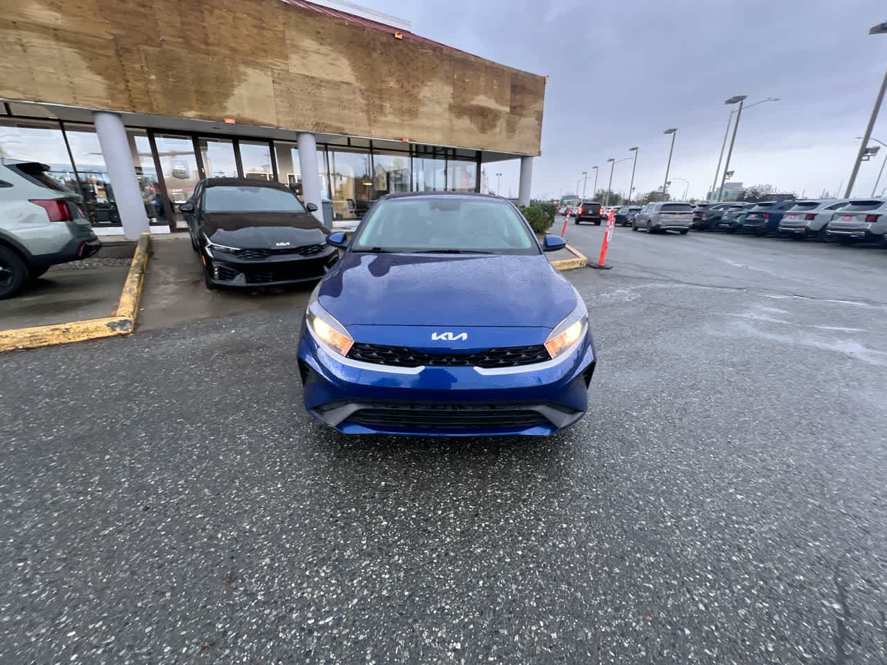 Thumbnail: 2023 Kia Forte - 29