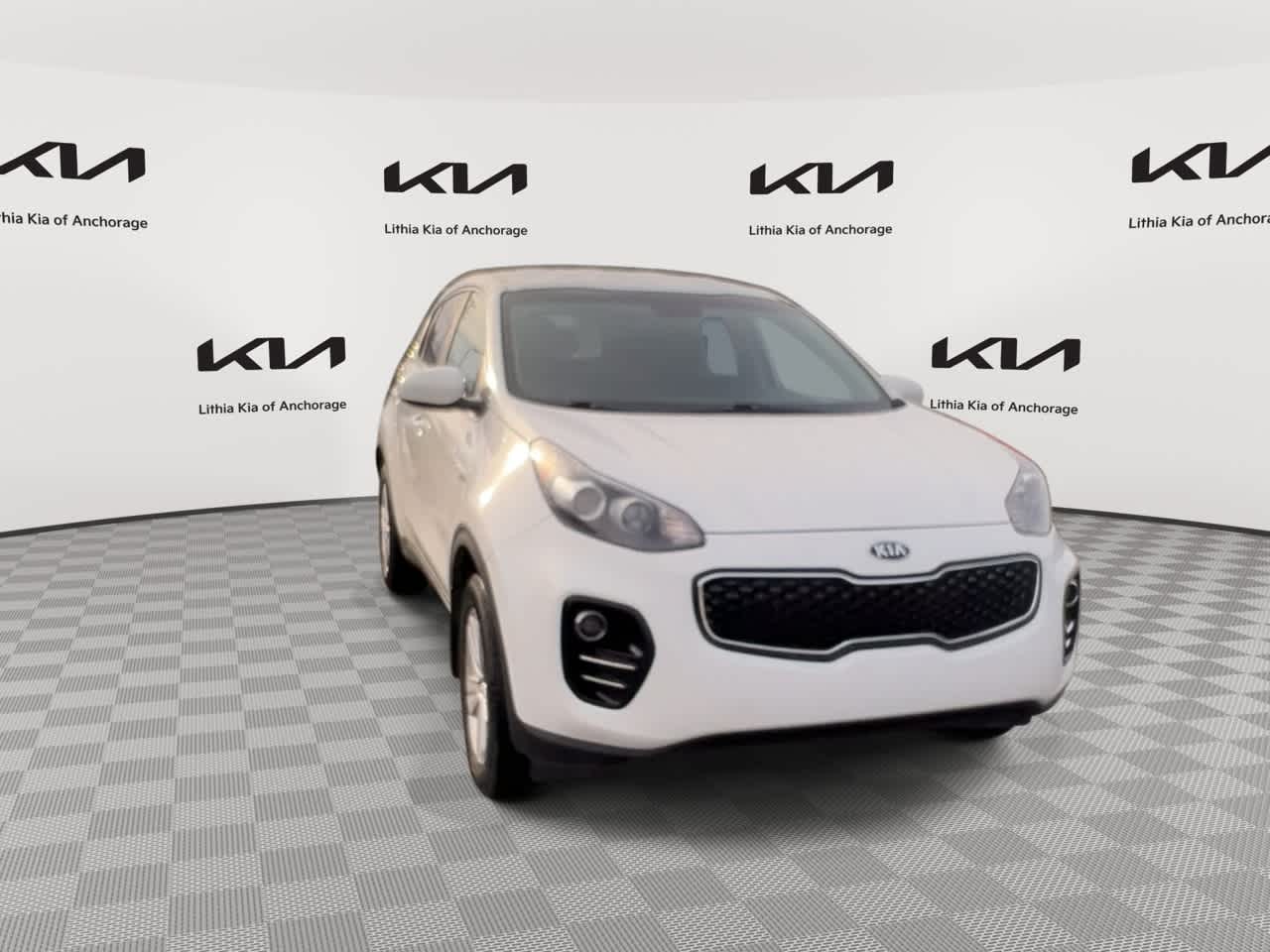 Thumbnail: 2019 Kia Sportage - 3