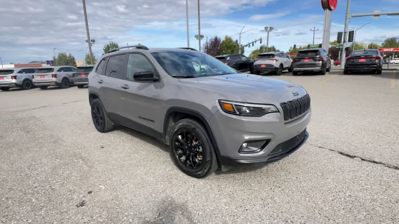 Used 2023 Jeep Cherokee Altitude Lux with VIN 1C4PJMMB4PD112981 for sale in Anchorage, AK