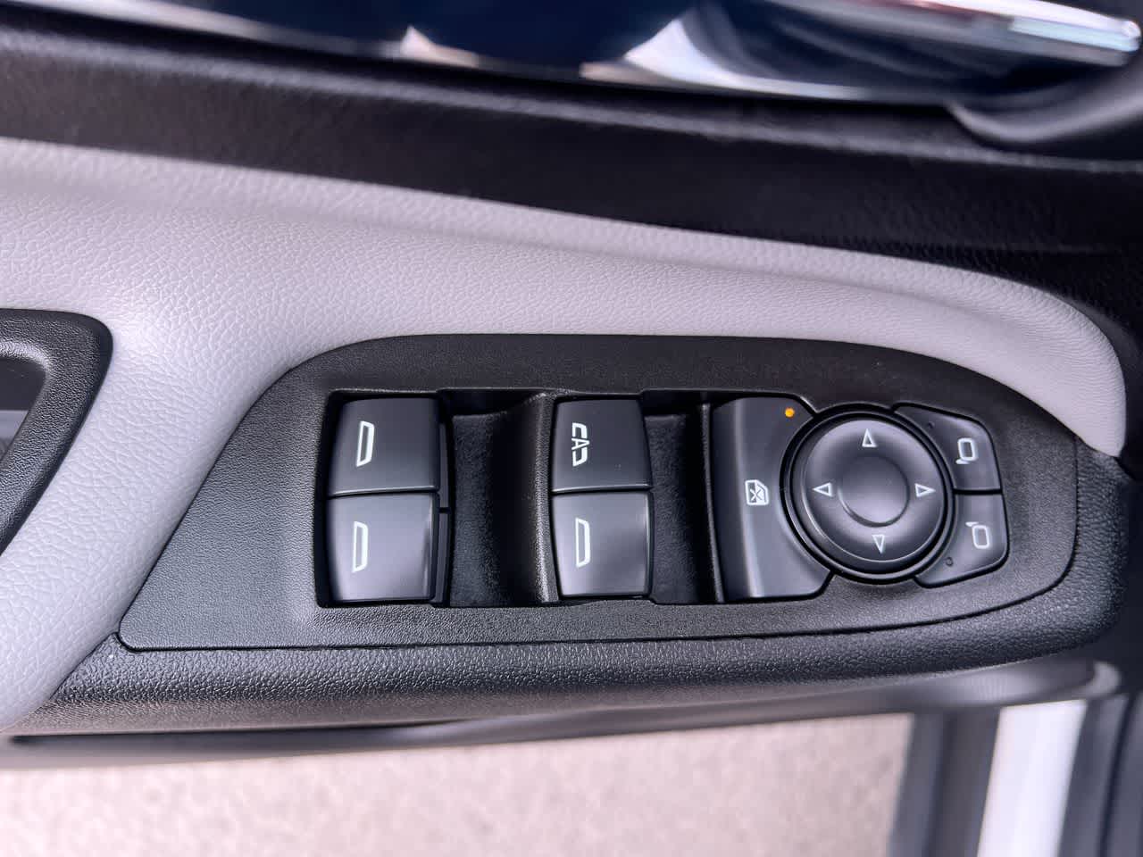 Thumbnail: 2021 Chevrolet Equinox - 13