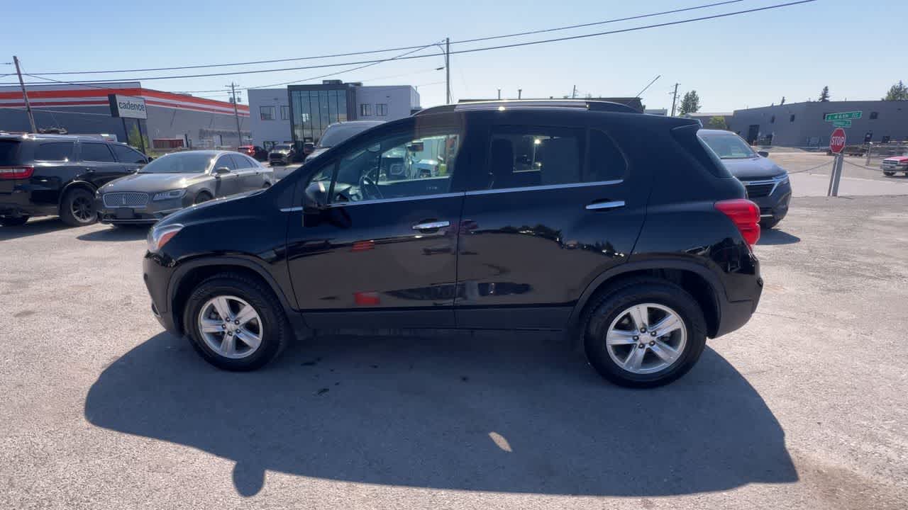 Thumbnail: 2019 Chevrolet Trax - 5