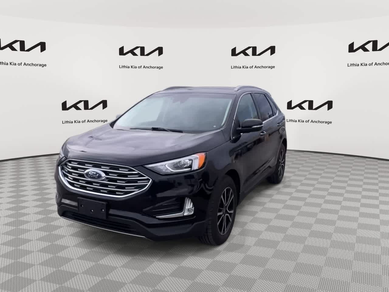 Thumbnail: 2020 Ford Edge - 7