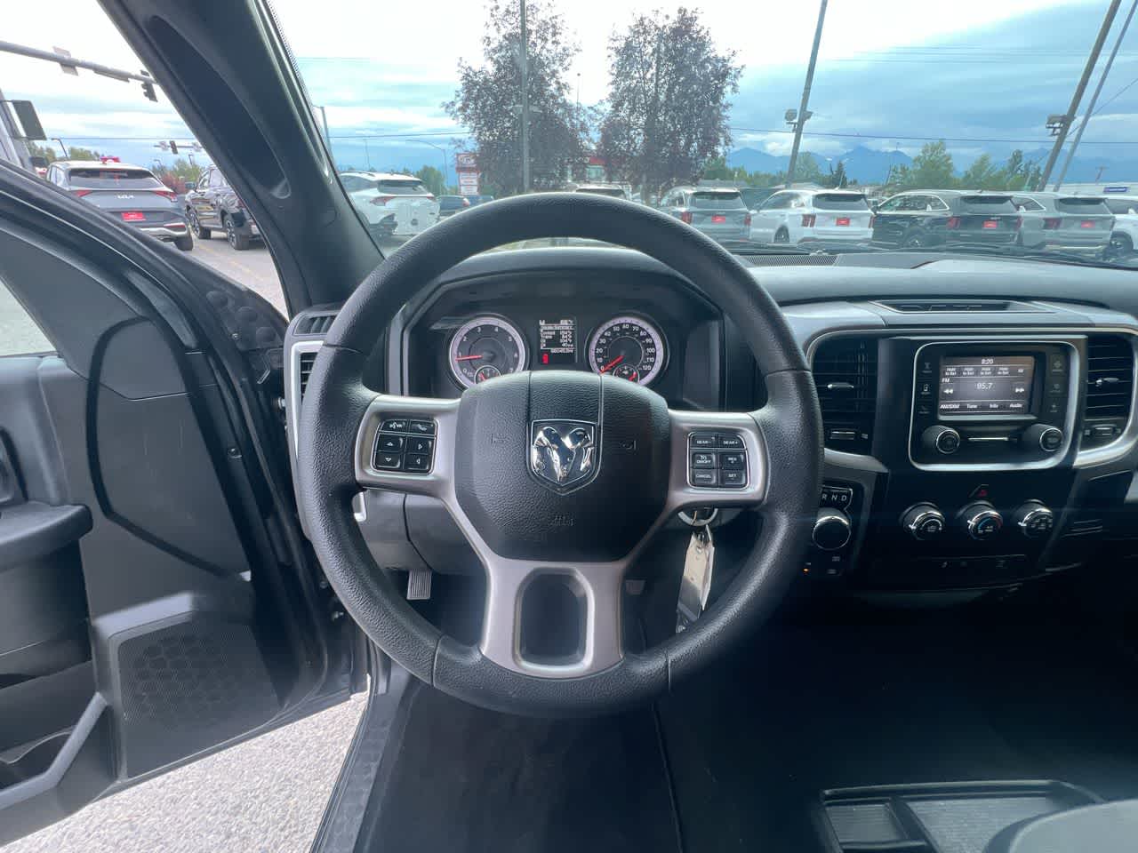 Thumbnail: 2022 RAM 1500 Classic - 14