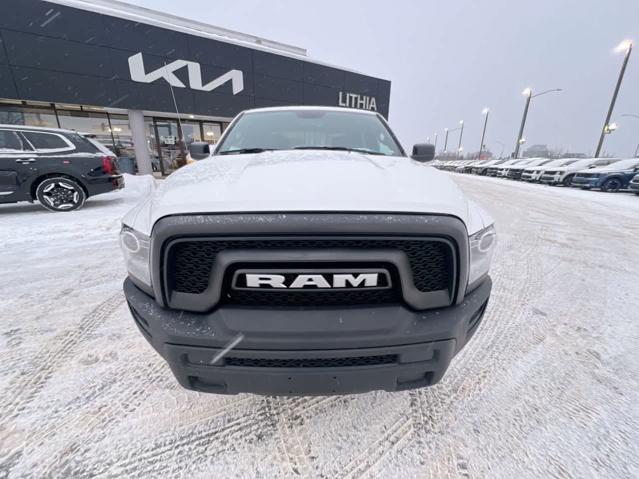 Thumbnail: 2024 RAM 1500 Classic - 29