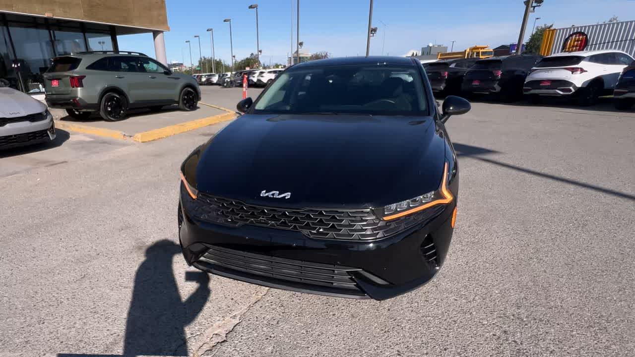Thumbnail: 2022 Kia K5 - 3