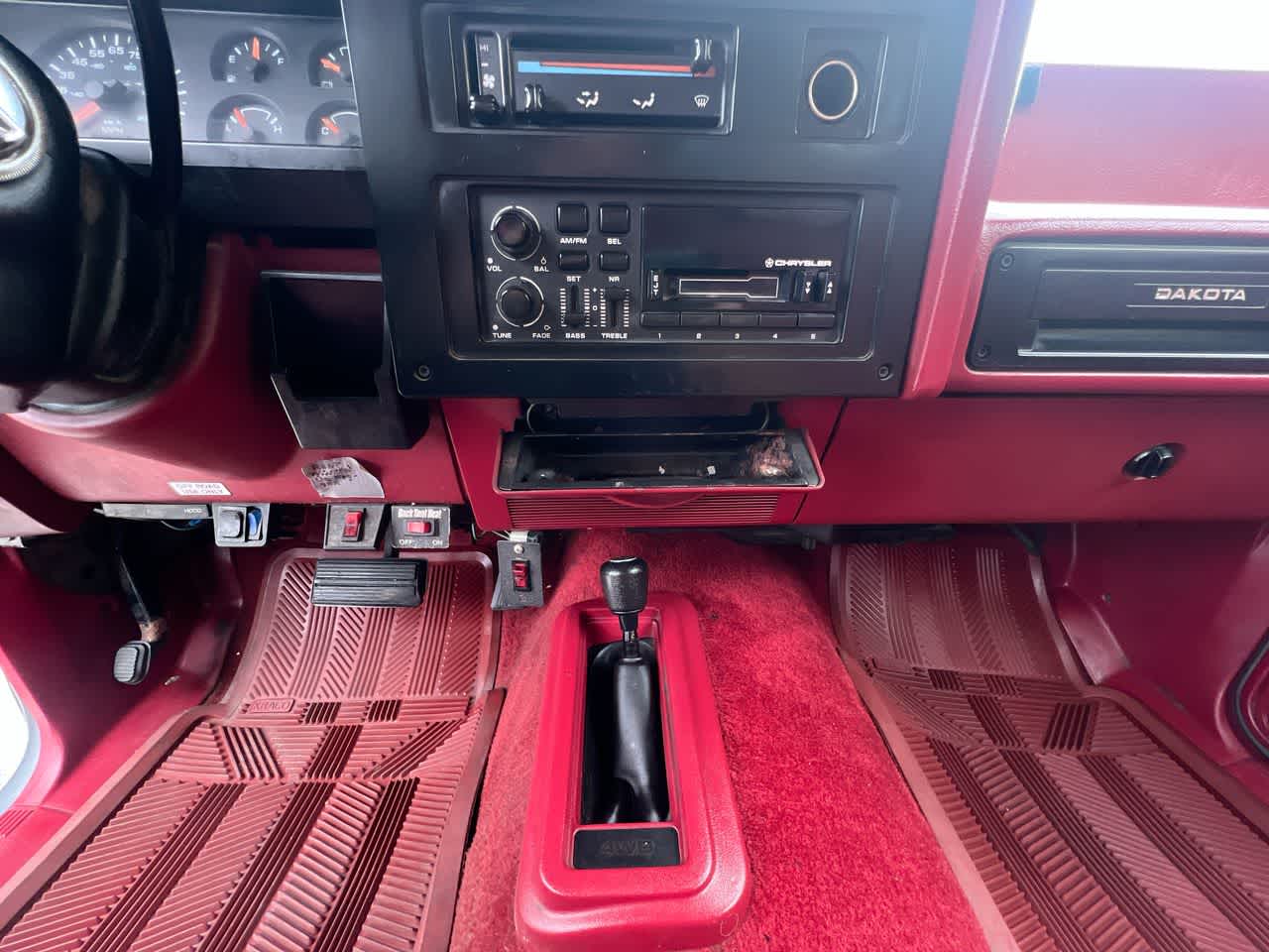 Thumbnail: 1991 Dodge Dakota - 21