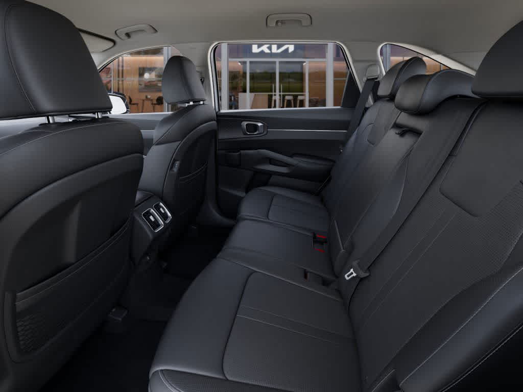 2025 Kia Sorento S 18