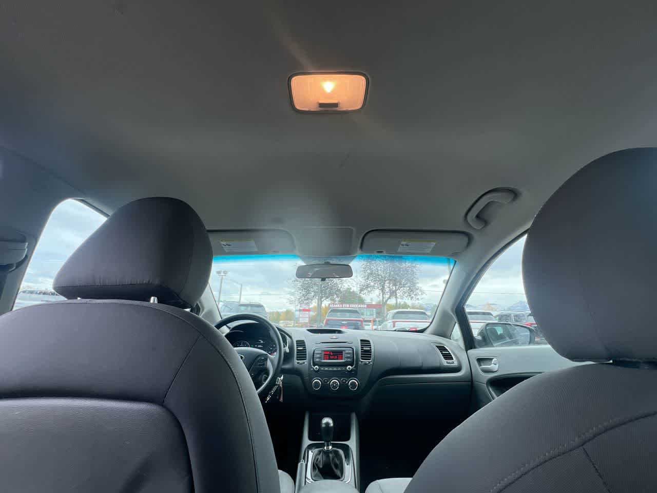 Thumbnail: 2018 Kia Forte - 23