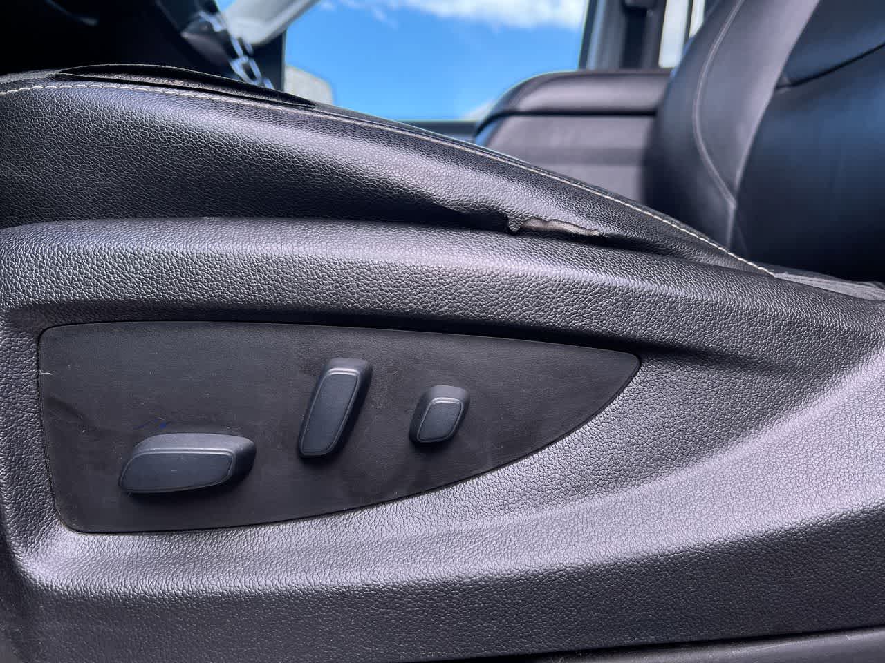 Thumbnail: 2019 Chevrolet Suburban - 12