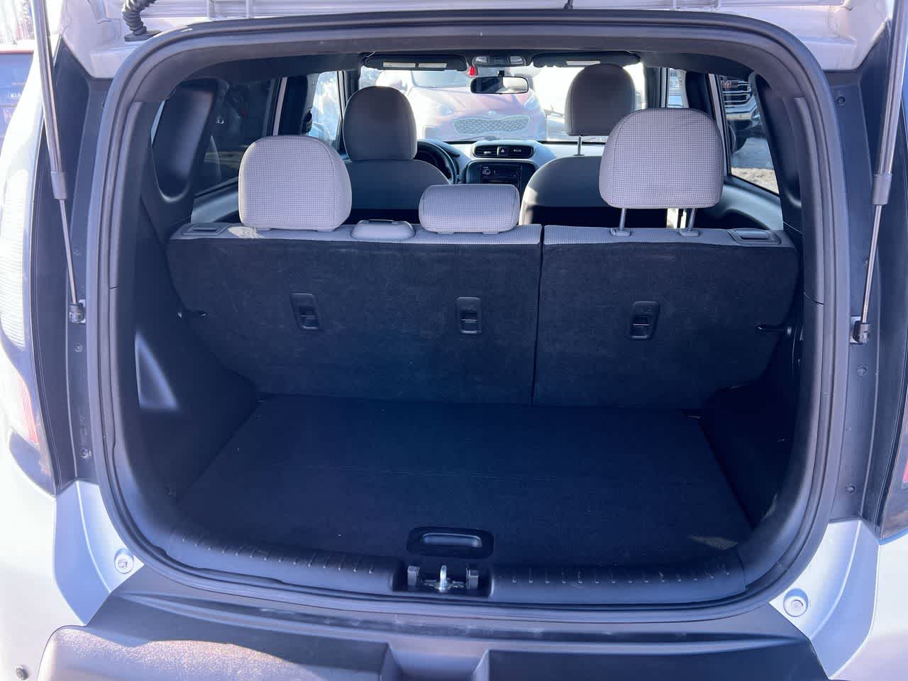 Thumbnail: 2014 Kia Soul - 25