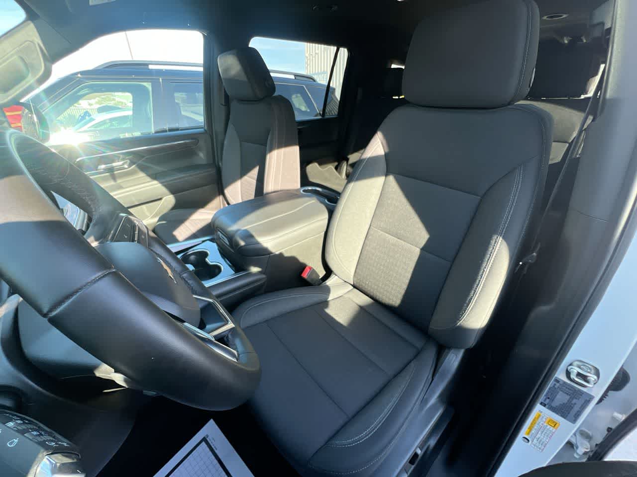 Thumbnail: 2025 Chevrolet Suburban - 11