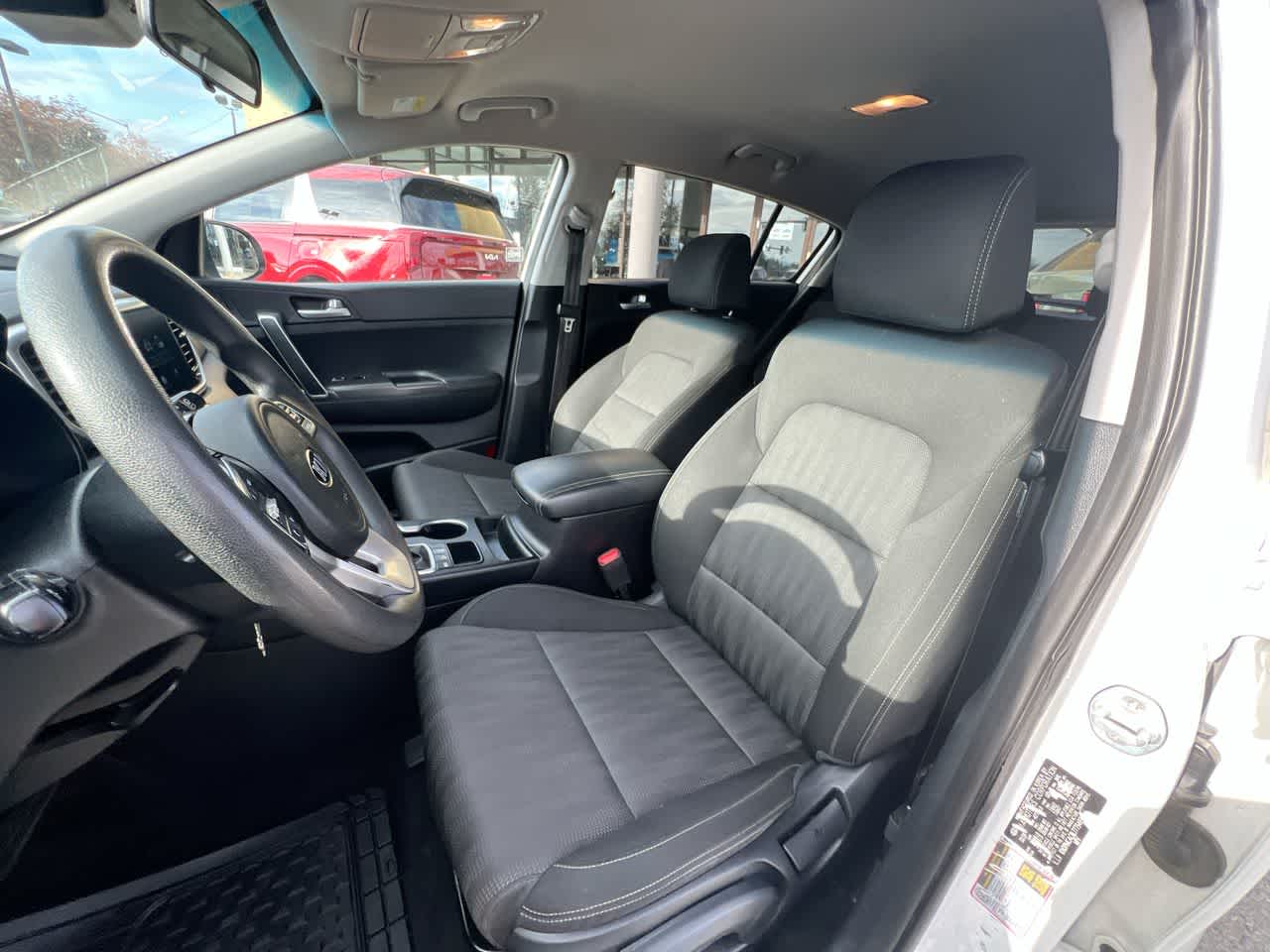 Thumbnail: 2020 Kia Sportage - 11