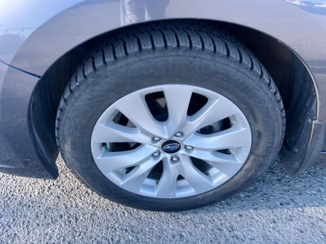 Thumbnail: 2015 Subaru Legacy - 10