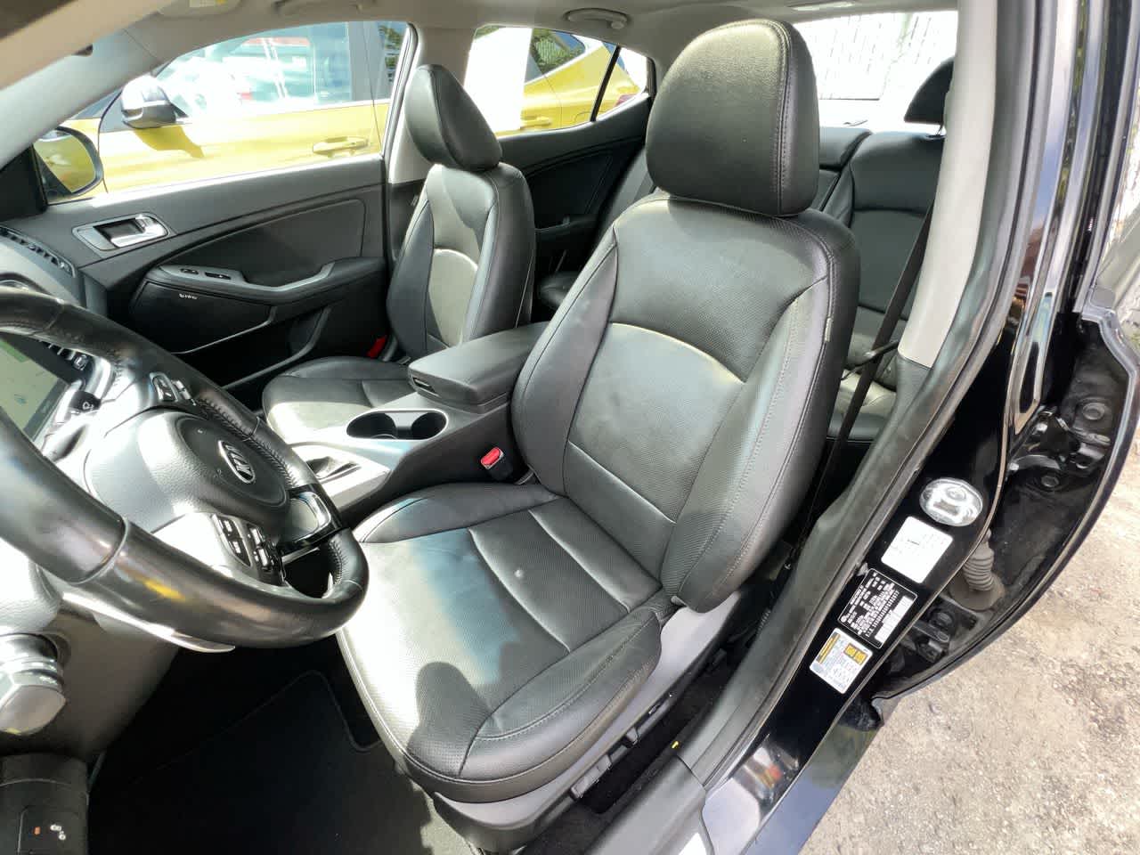 Thumbnail: 2015 Kia Optima - 11
