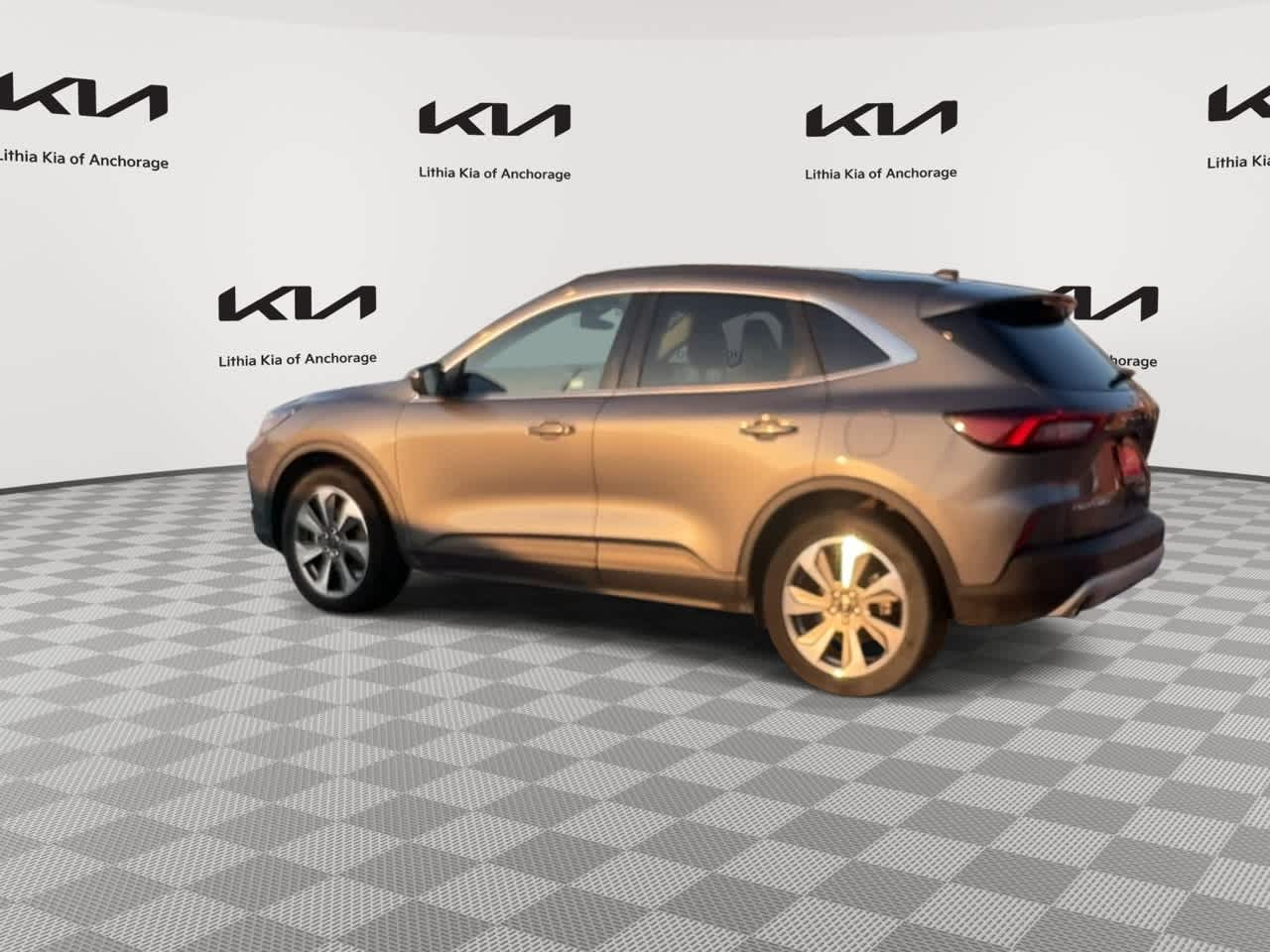 Thumbnail: 2023 Ford Escape - 7