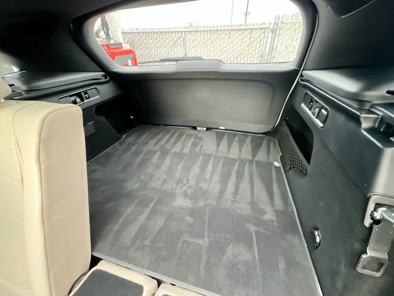 Thumbnail: 2024 Mercedes-Benz GLC - 24