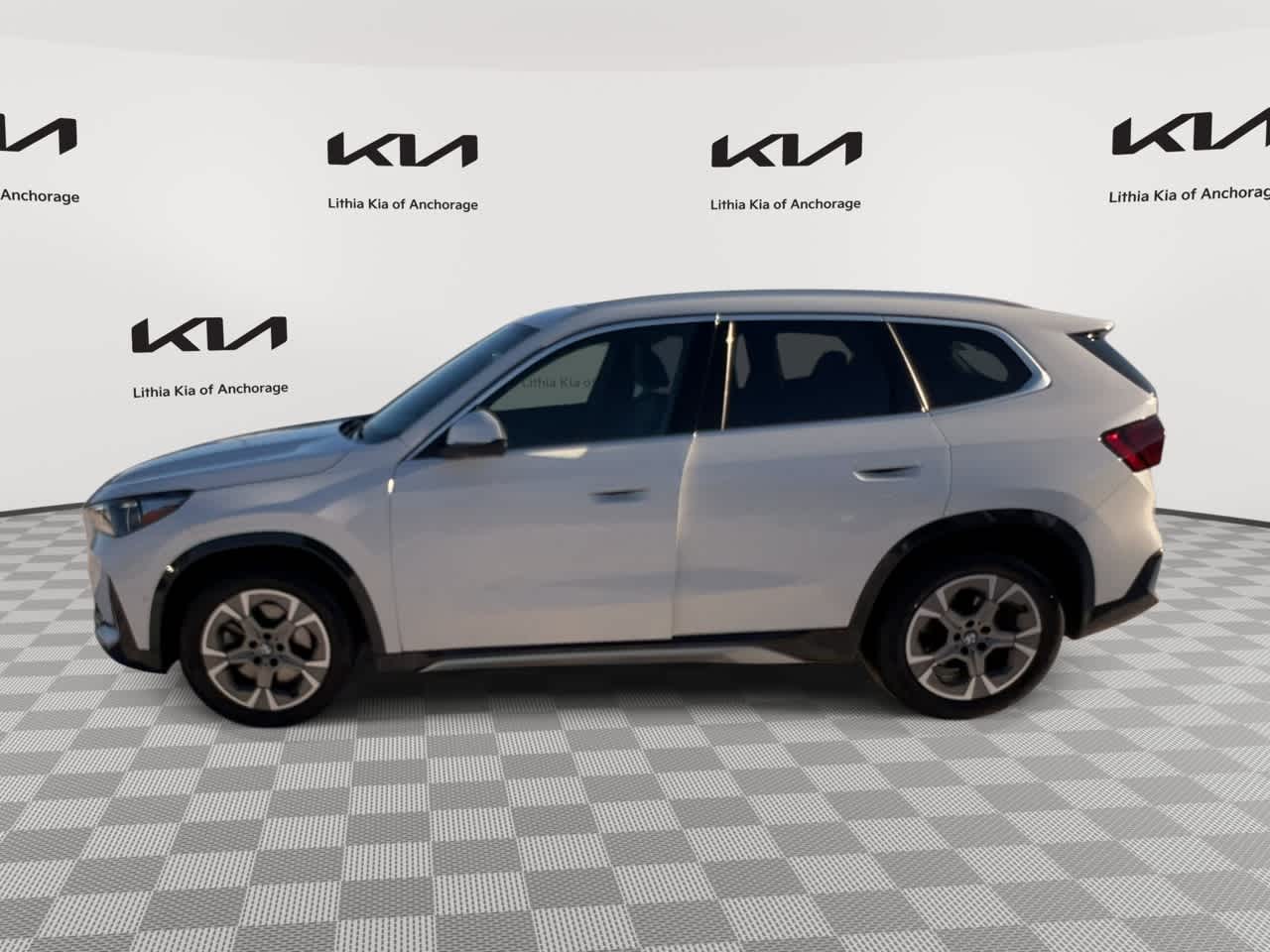 Thumbnail: 2025 BMW X1 - 6