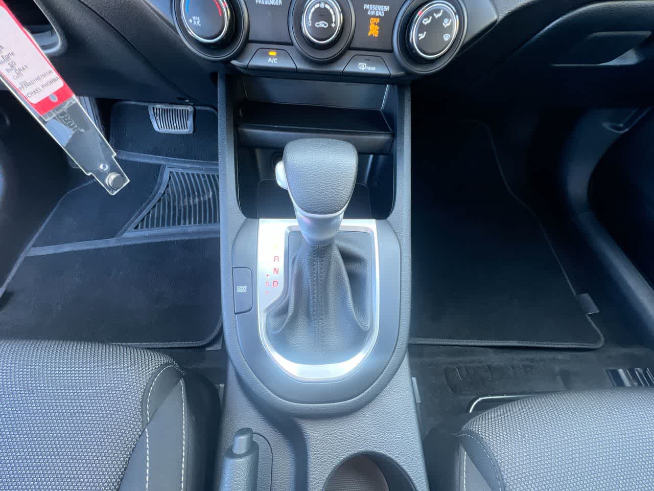 Thumbnail: 2024 Kia Forte - 20