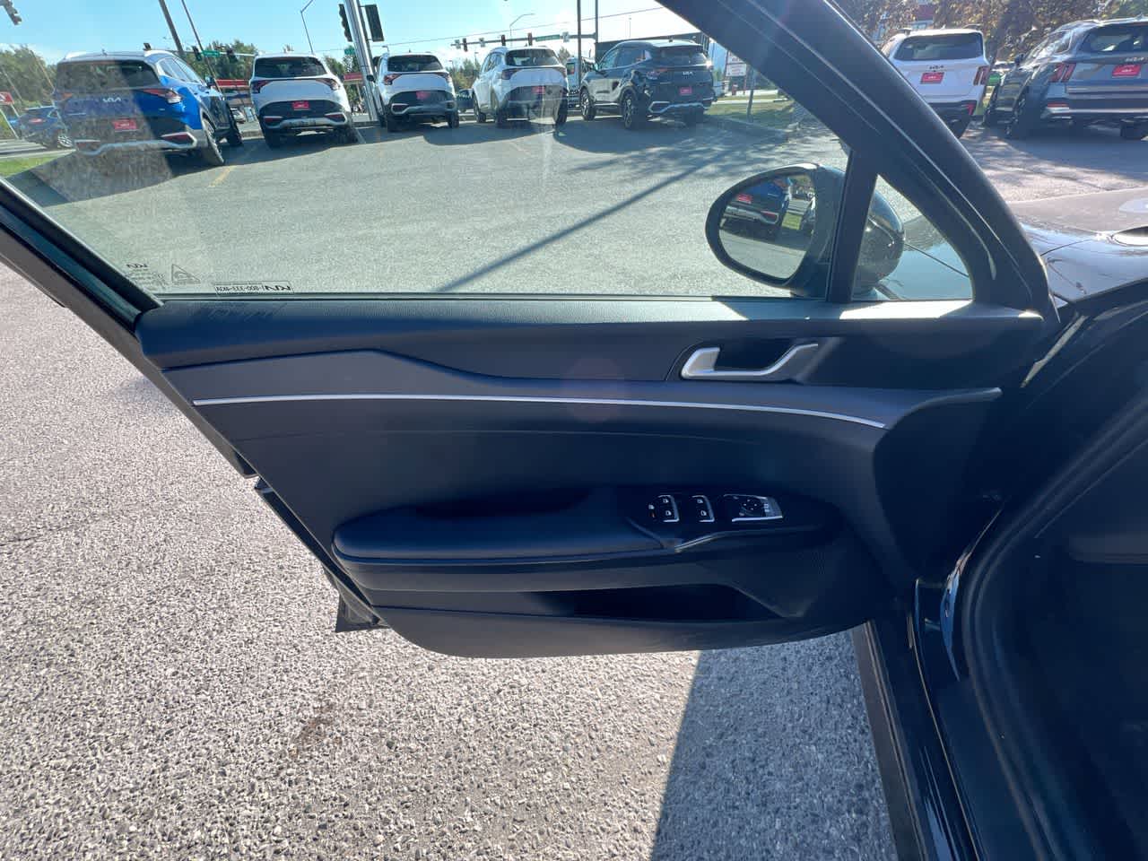 Thumbnail: 2022 Kia K5 - 13