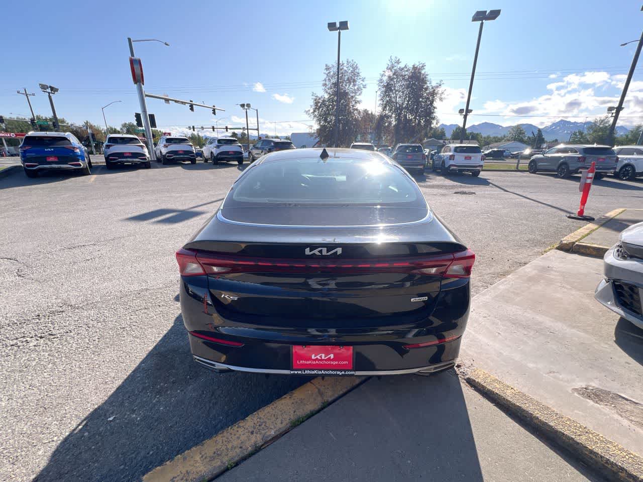 Thumbnail: 2022 Kia K5 - 27
