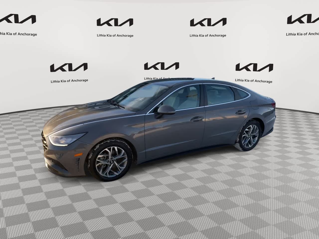 Thumbnail: 2023 Hyundai Sonata - 4