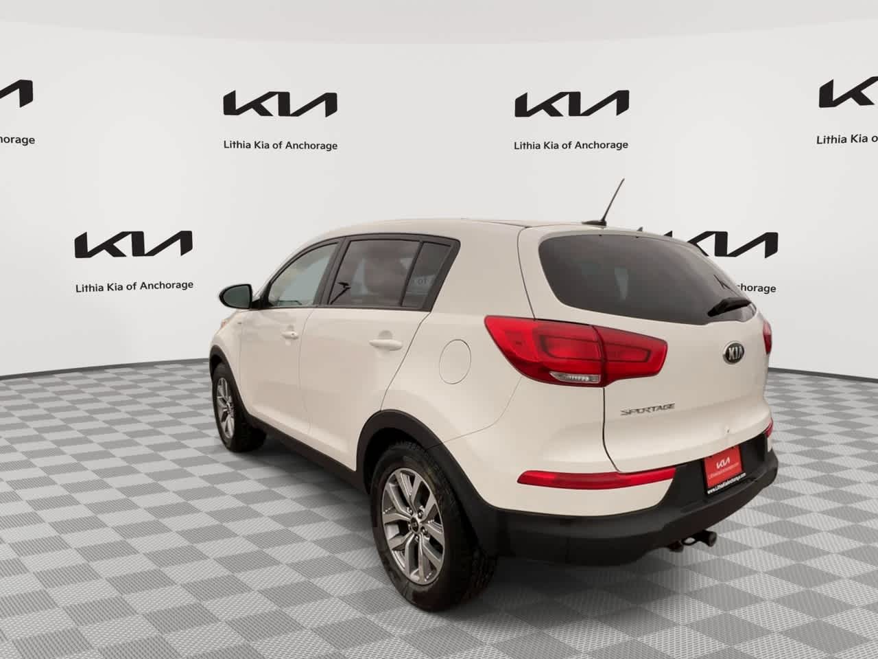 Thumbnail: 2016 Kia Sportage - 6