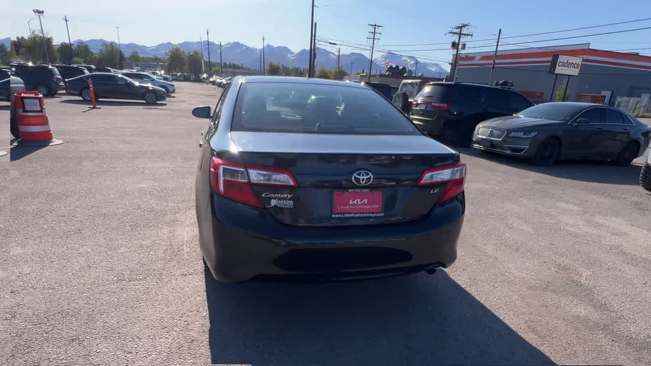 Thumbnail: 2012 Toyota Camry - 7