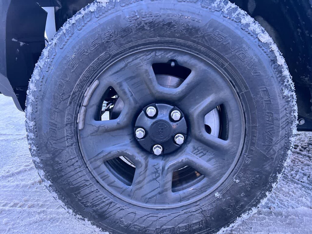 Used 2018 Jeep Wrangler Unlimited Sport 4x4 SUV