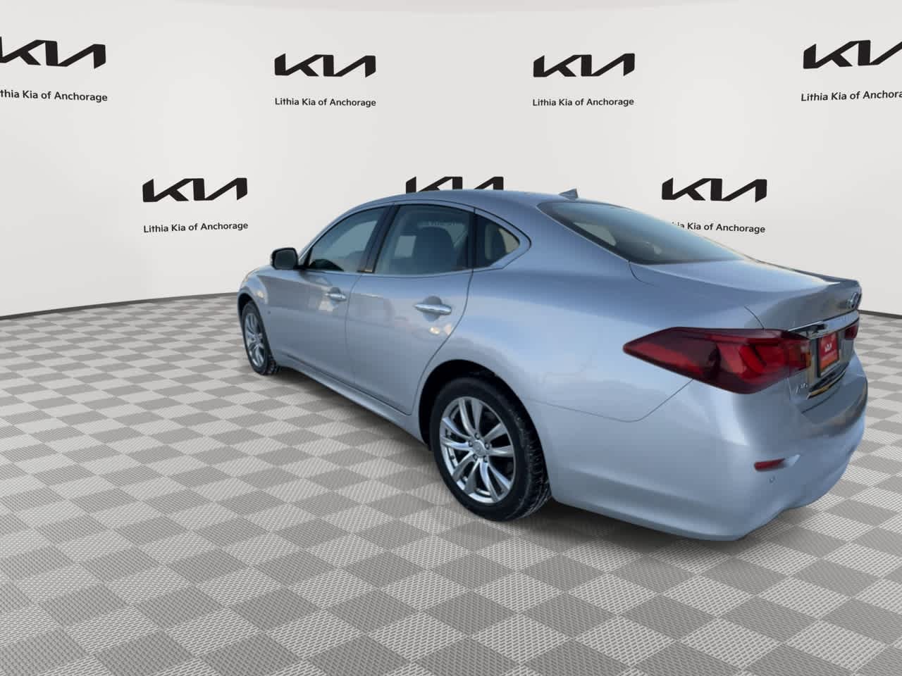 Thumbnail: 2019 INFINITI Q70 - 8