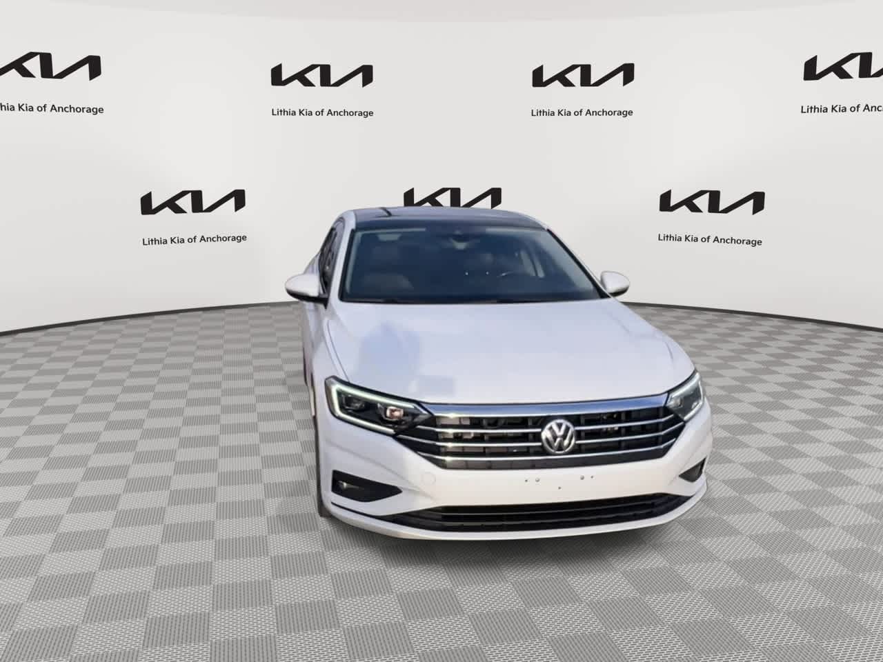 Thumbnail: 2019 Volkswagen Jetta - 3