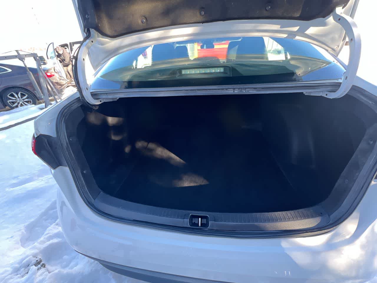 Thumbnail: 2024 Toyota Corolla - 24