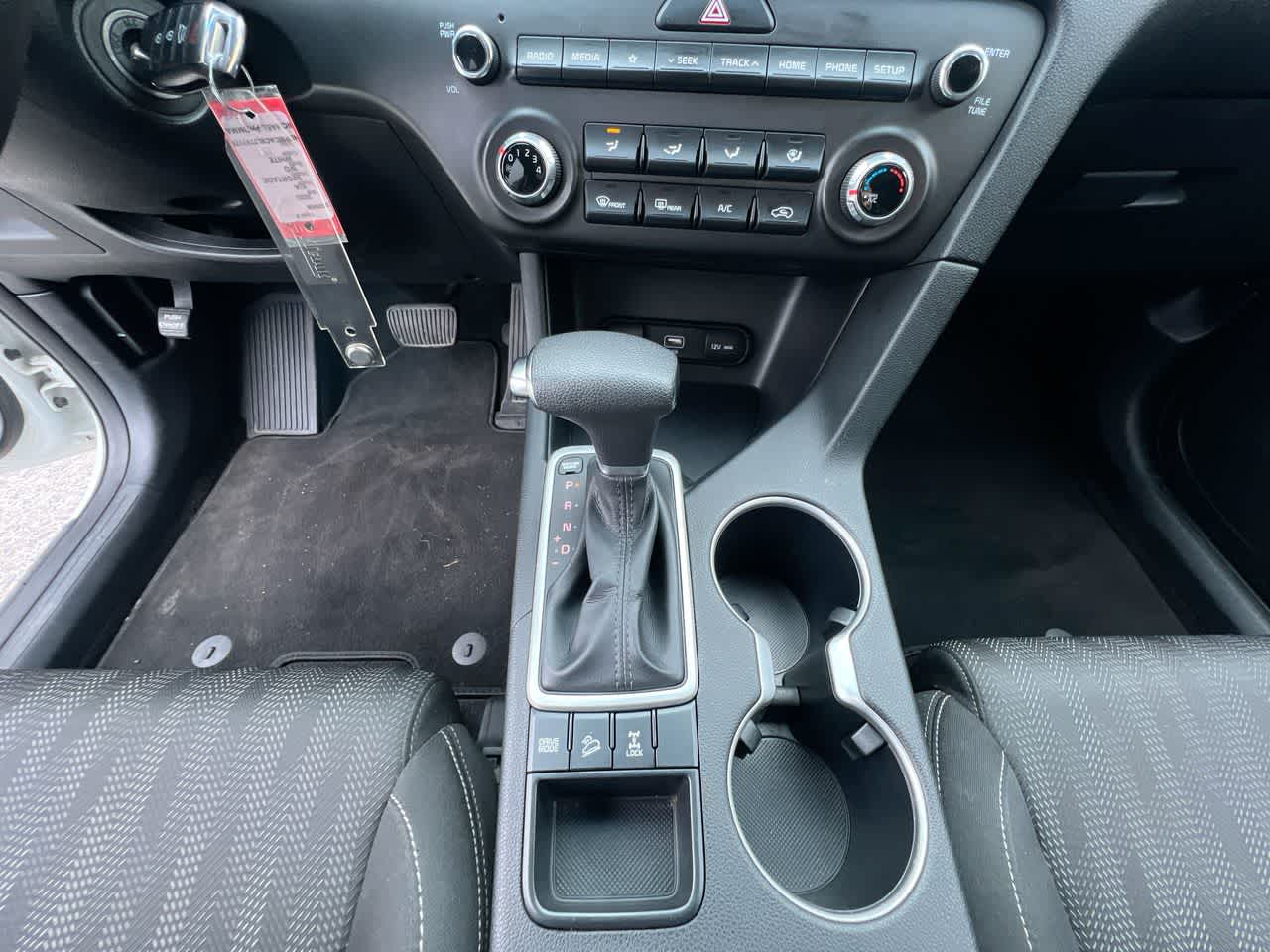 Thumbnail: 2020 Kia Sportage - 20