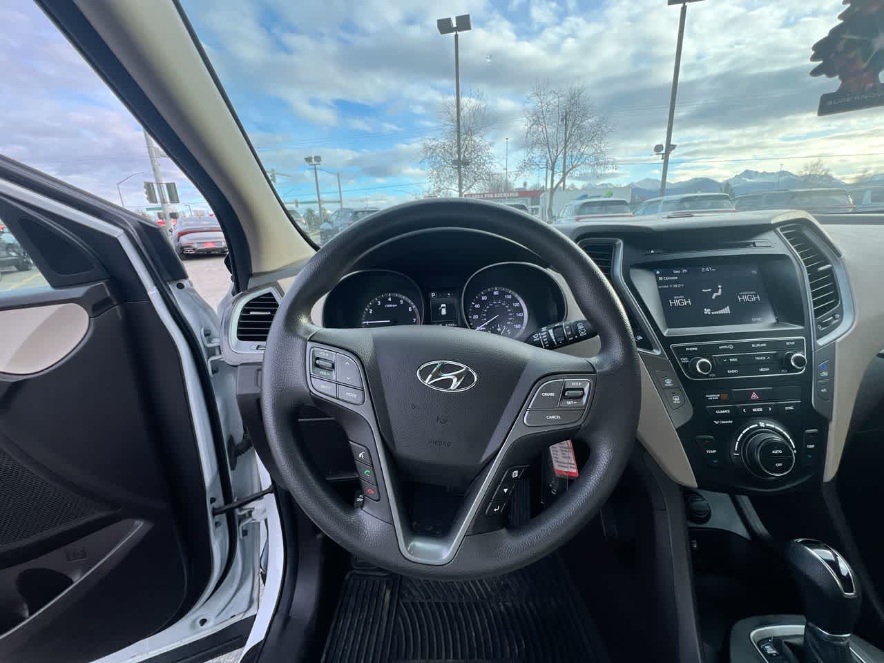 Thumbnail: 2017 Hyundai Santa Fe - 14