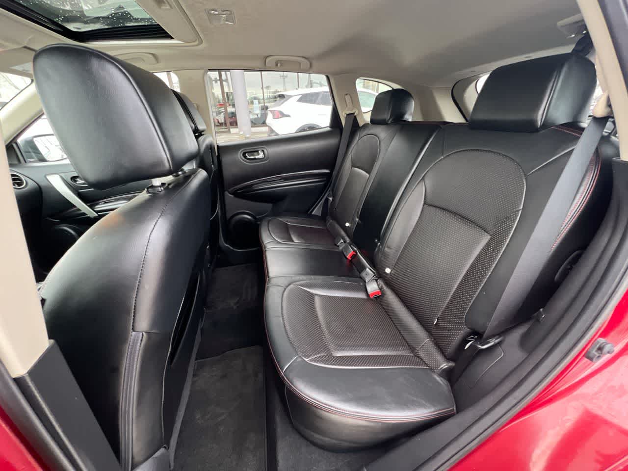 Thumbnail: 2013 Nissan Rogue - 23