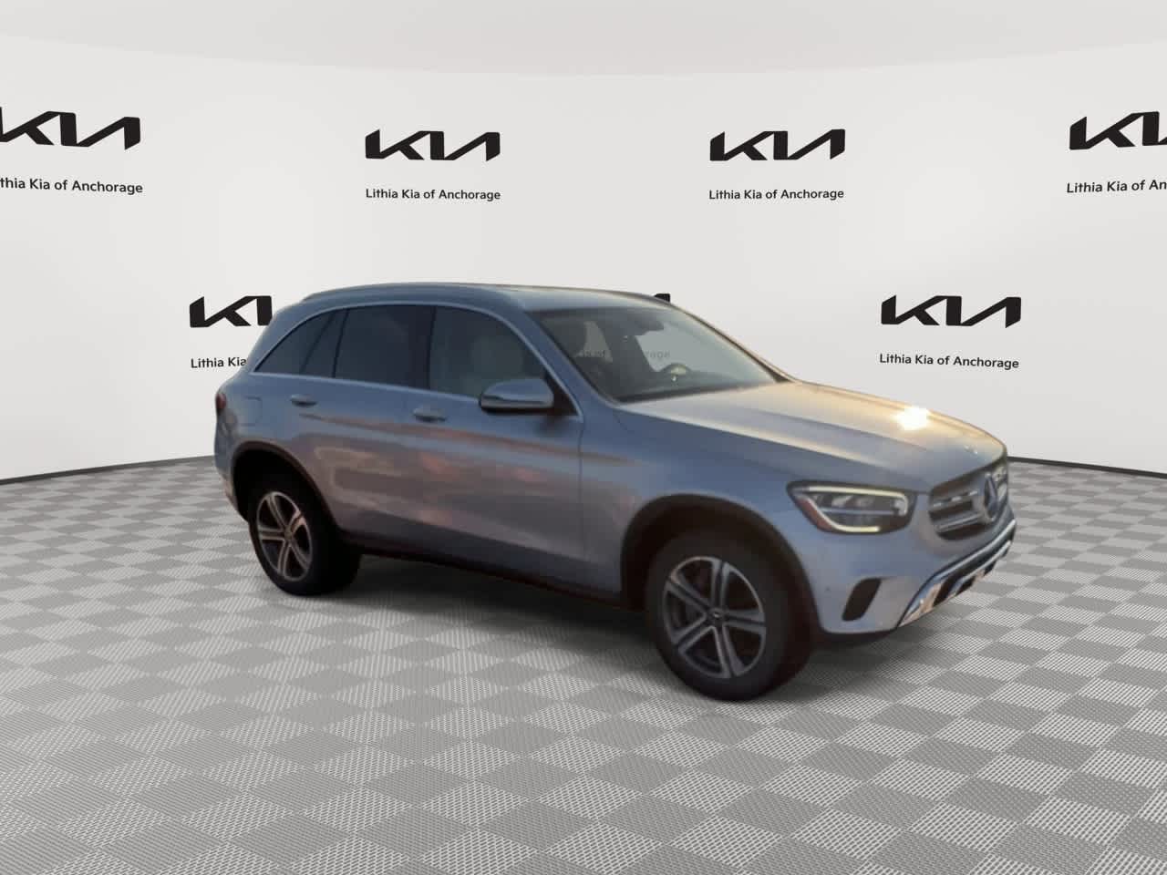 Thumbnail: 2022 Mercedes-Benz GLC - 3