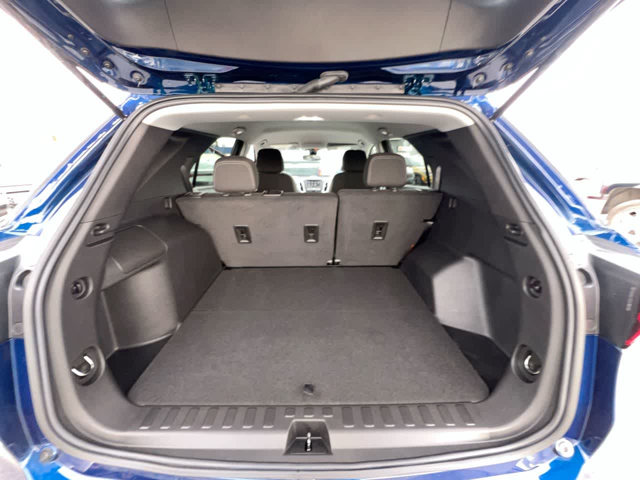 Thumbnail: 2022 Chevrolet Equinox - 26