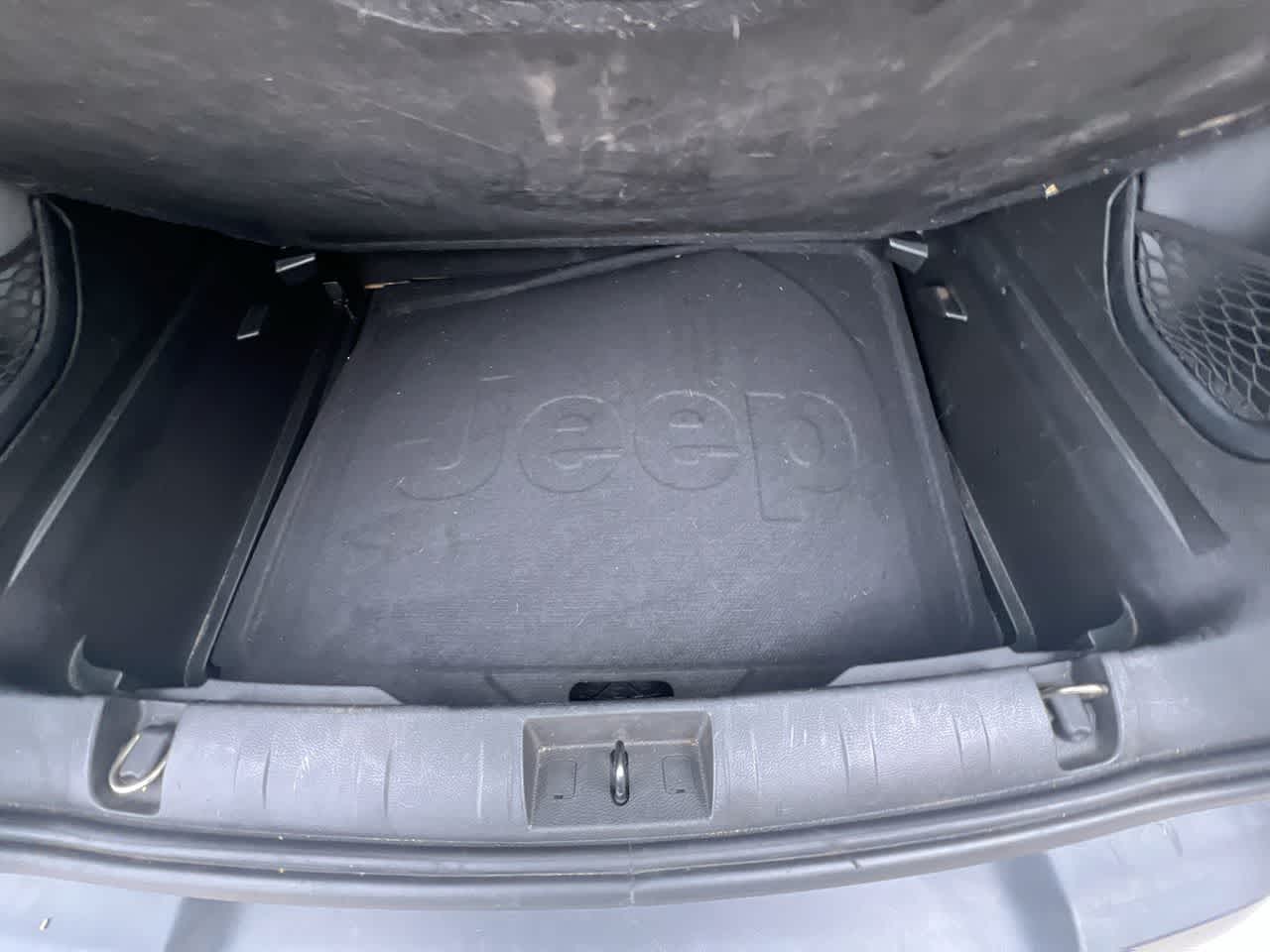 Thumbnail: 2016 Jeep Renegade - 26