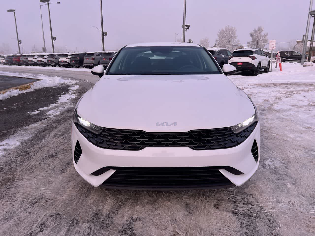 Thumbnail: 2023 Kia K5 - 29