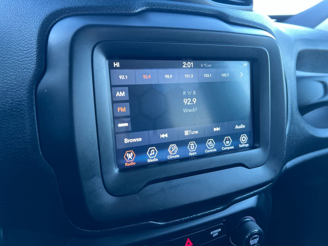 Thumbnail: 2019 Jeep Renegade - 16