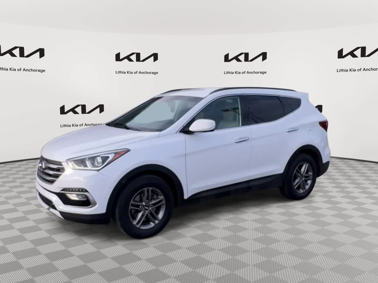 Thumbnail: 2017 Hyundai Santa Fe - 4