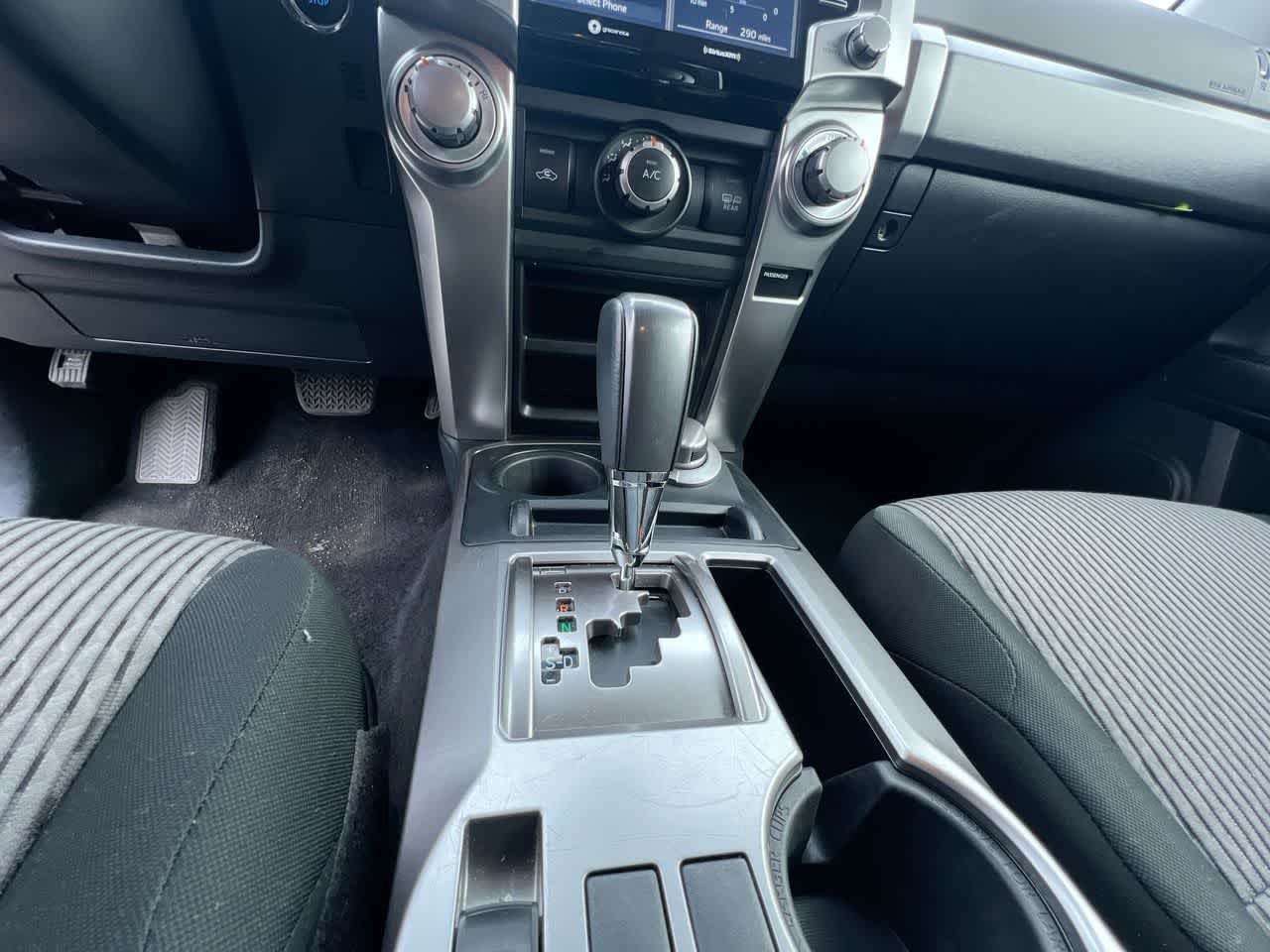 Thumbnail: 2024 Toyota 4Runner - 20