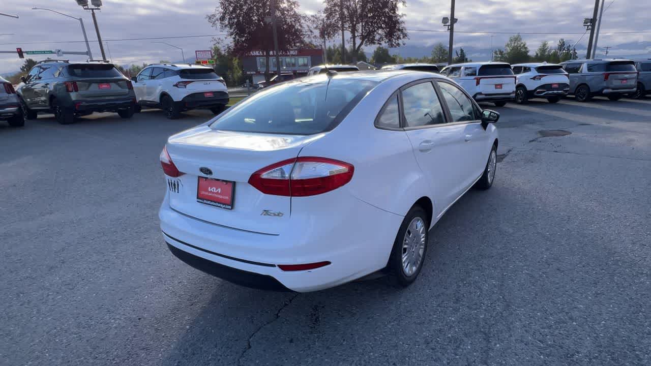 Thumbnail: 2019 Ford Fiesta - 8