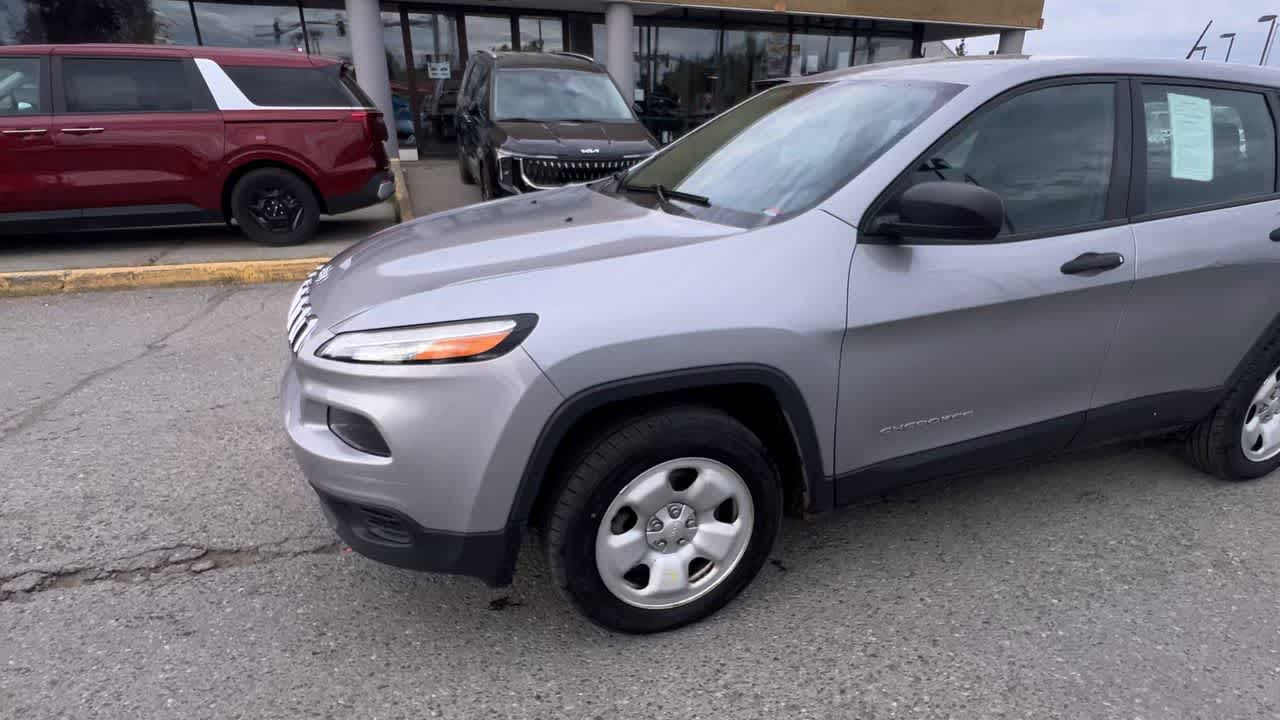 Thumbnail: 2016 Jeep Cherokee - 4