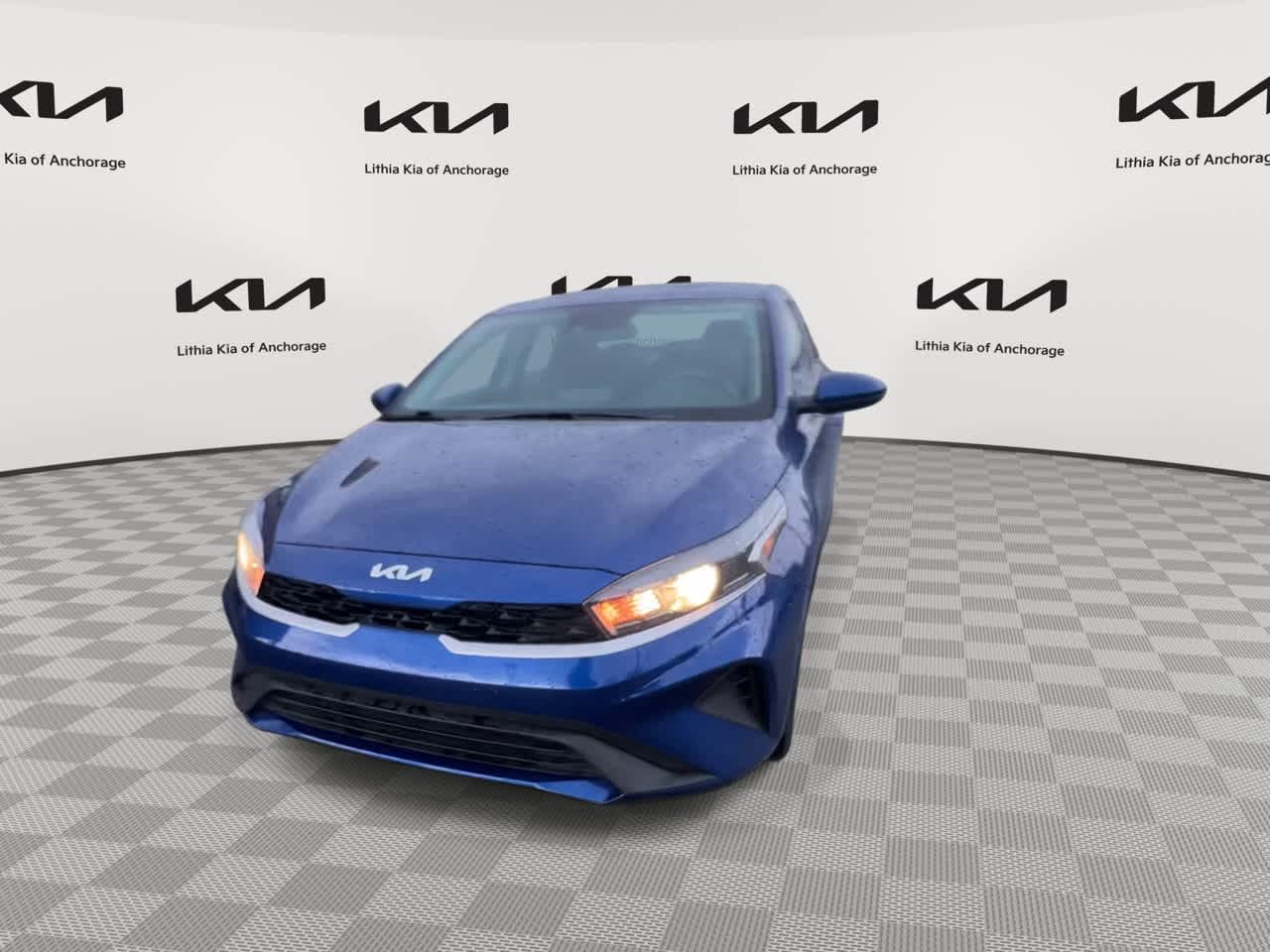 Thumbnail: 2023 Kia Forte - 3