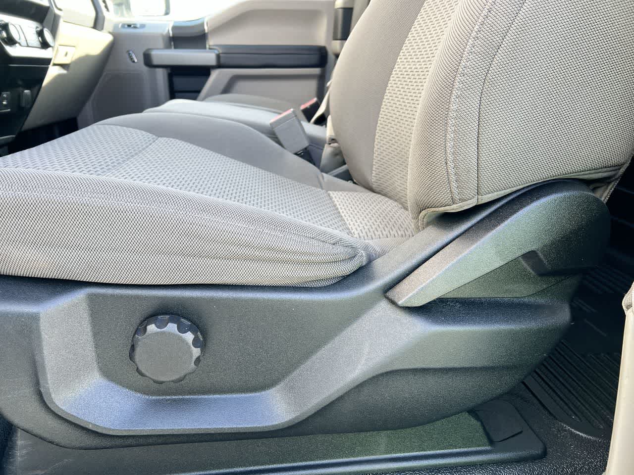 Thumbnail: 2019 Ford F-350 - 12