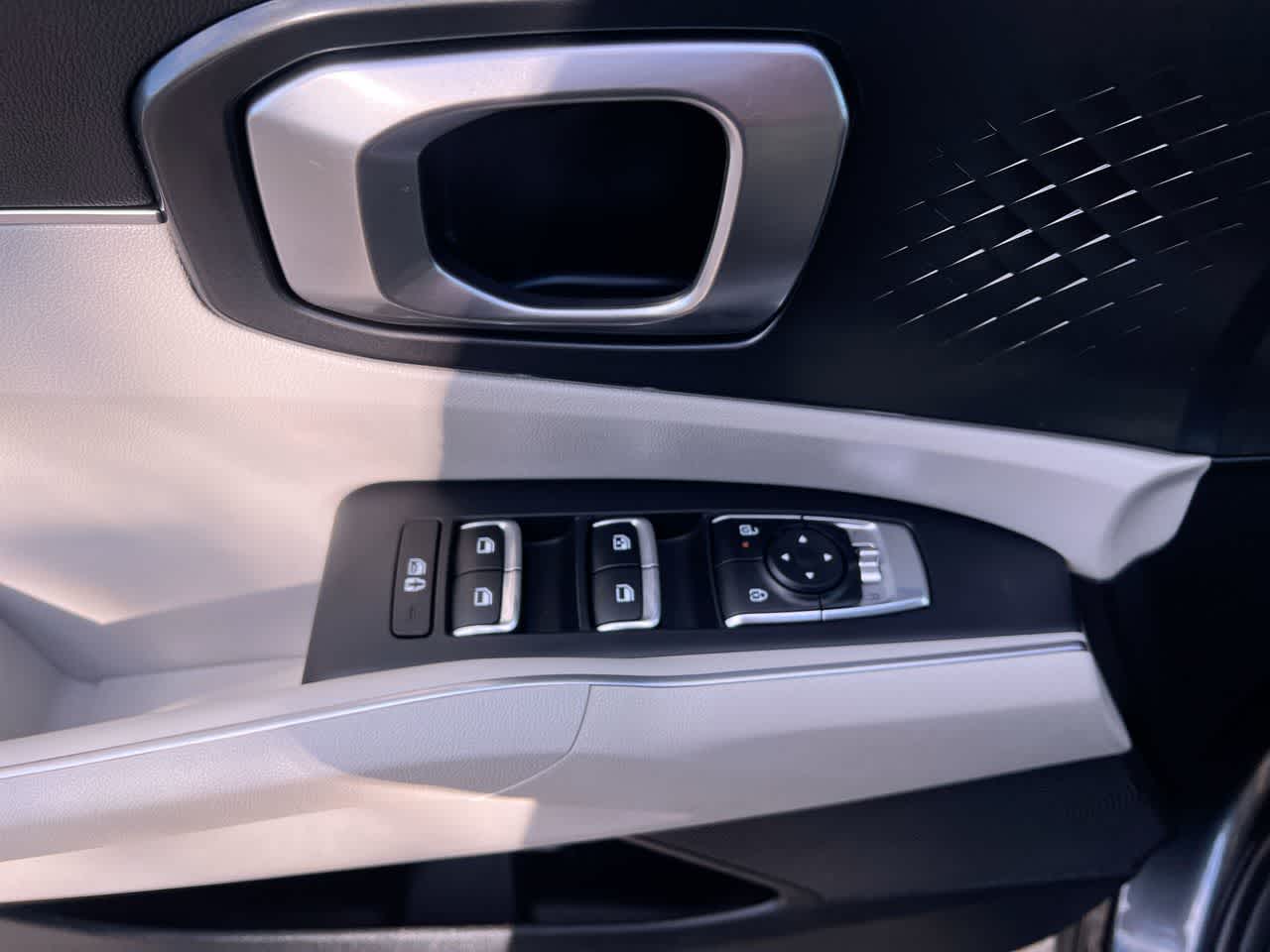 Thumbnail: 2025 Kia Sorento - 13